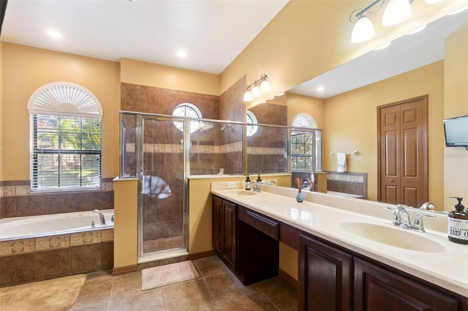 WEKIVA SPGS ESTATES - Residential