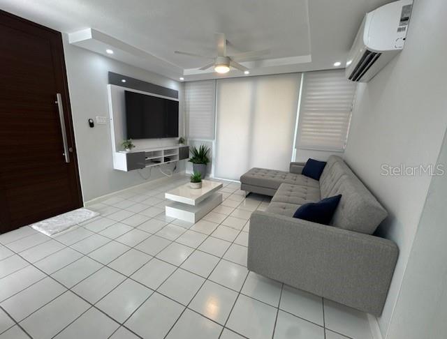 A COND VISTA REAL 10-B