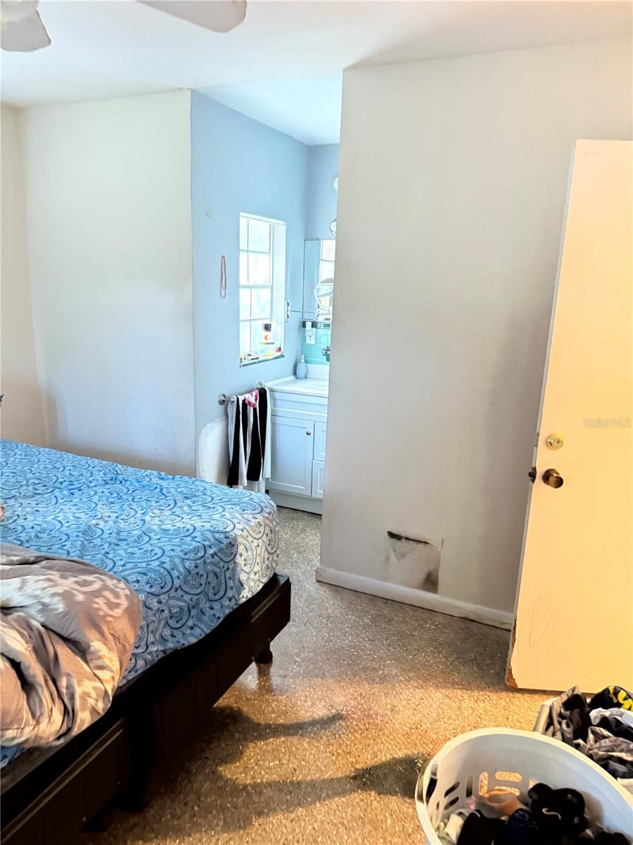 HIGHLAND GROVE ESTATES - Residential