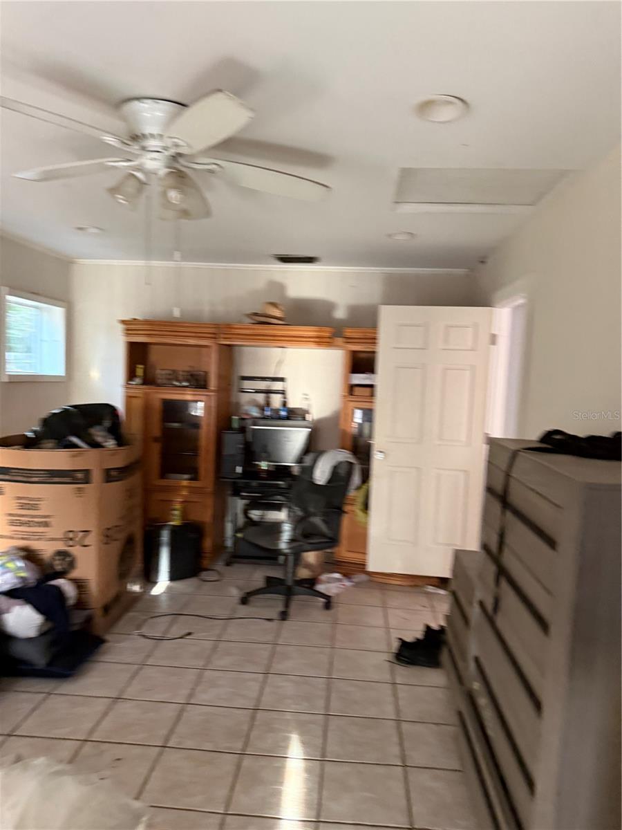 HIGHLAND GROVE ESTATES - Residential