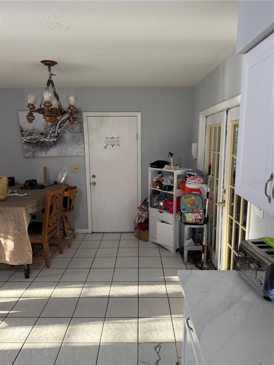 HIGHLAND GROVE ESTATES - Residential