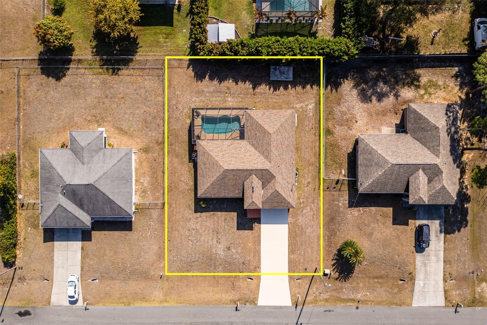 MIRROR LAKES - Residential