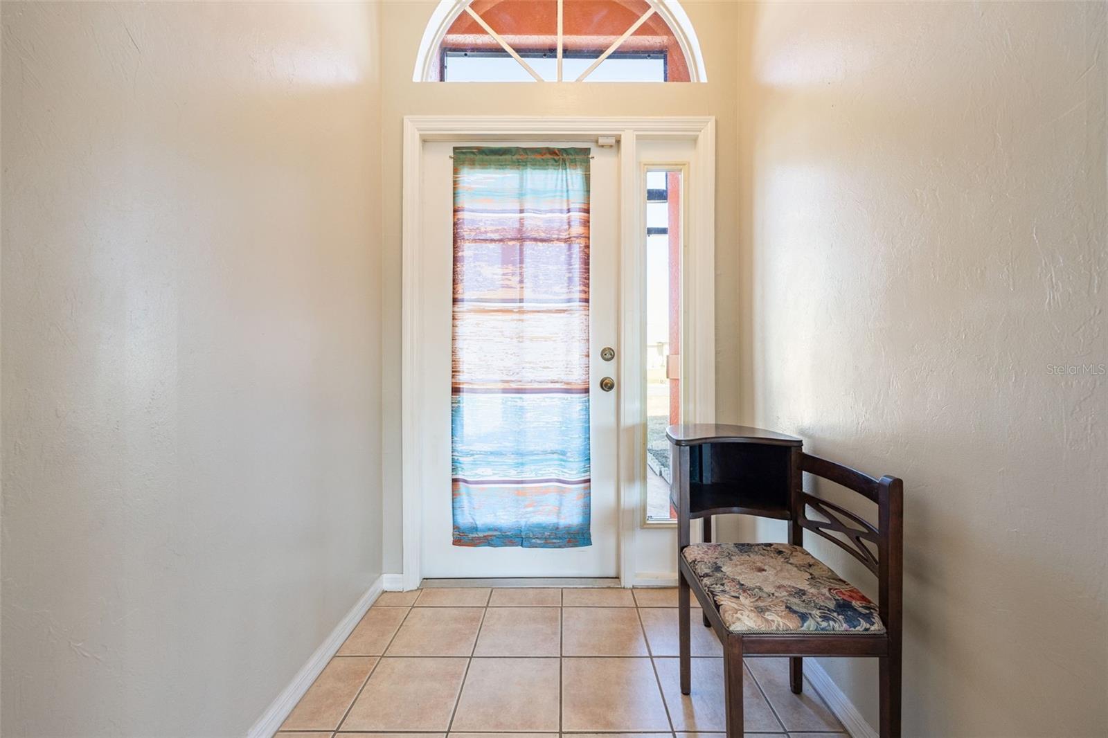 MIRROR LAKES - Residential