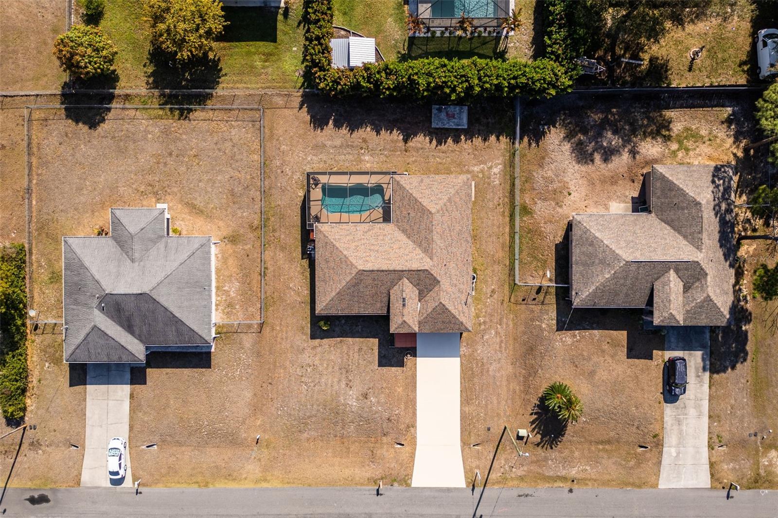 MIRROR LAKES - Residential