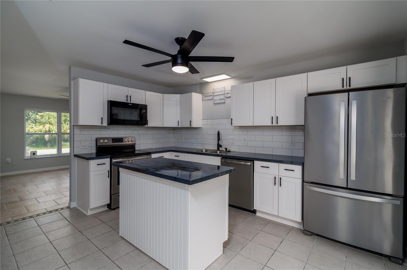 PORT CHARLOTTE SUB 06 - Residential Lease