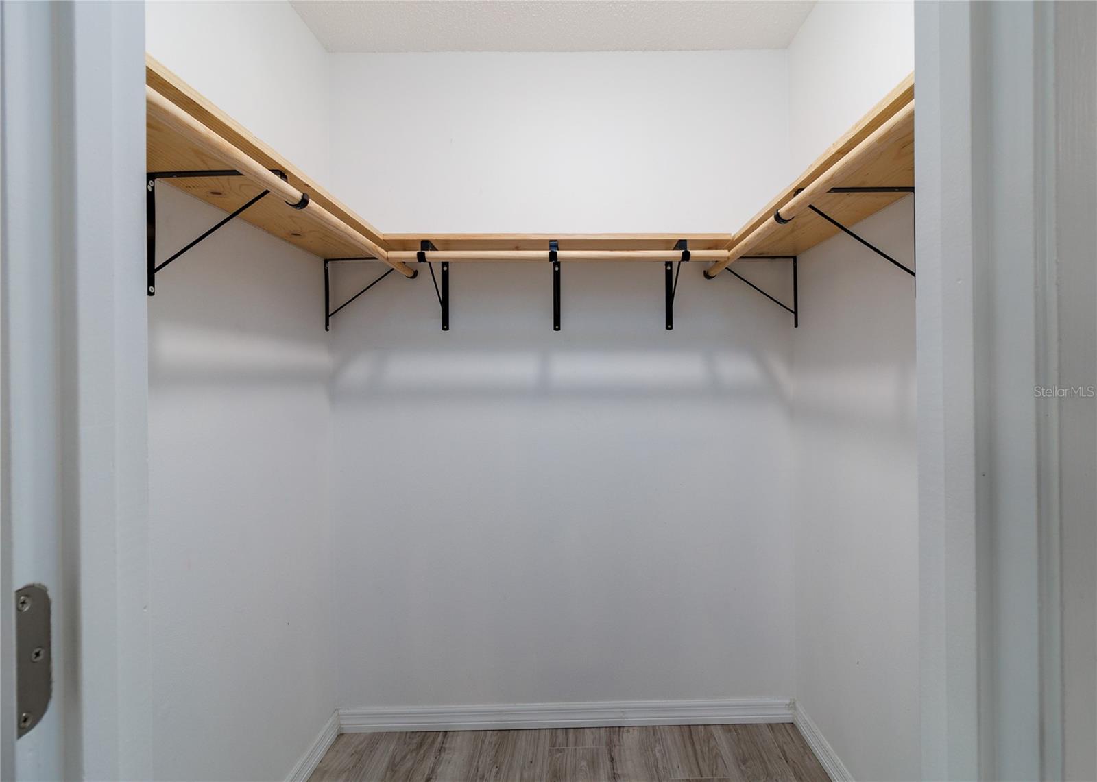 PORT CHARLOTTE SUB 06 - Residential Lease