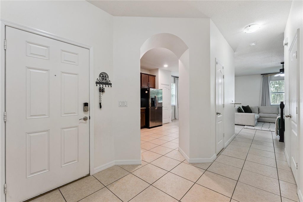 Photo of 1356 Scarlet Oak Loop, Winter Garden, FL 34787 (MLS # O6438425)