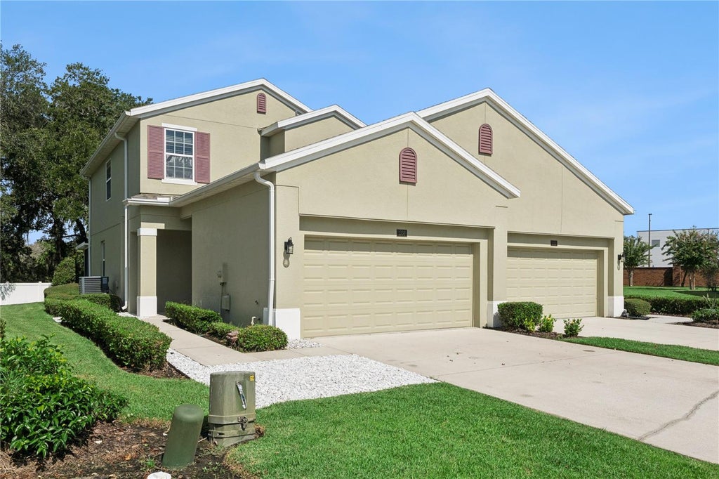 Photo of 1356 Scarlet Oak Loop, Winter Garden, FL 34787 (MLS # O6438425)