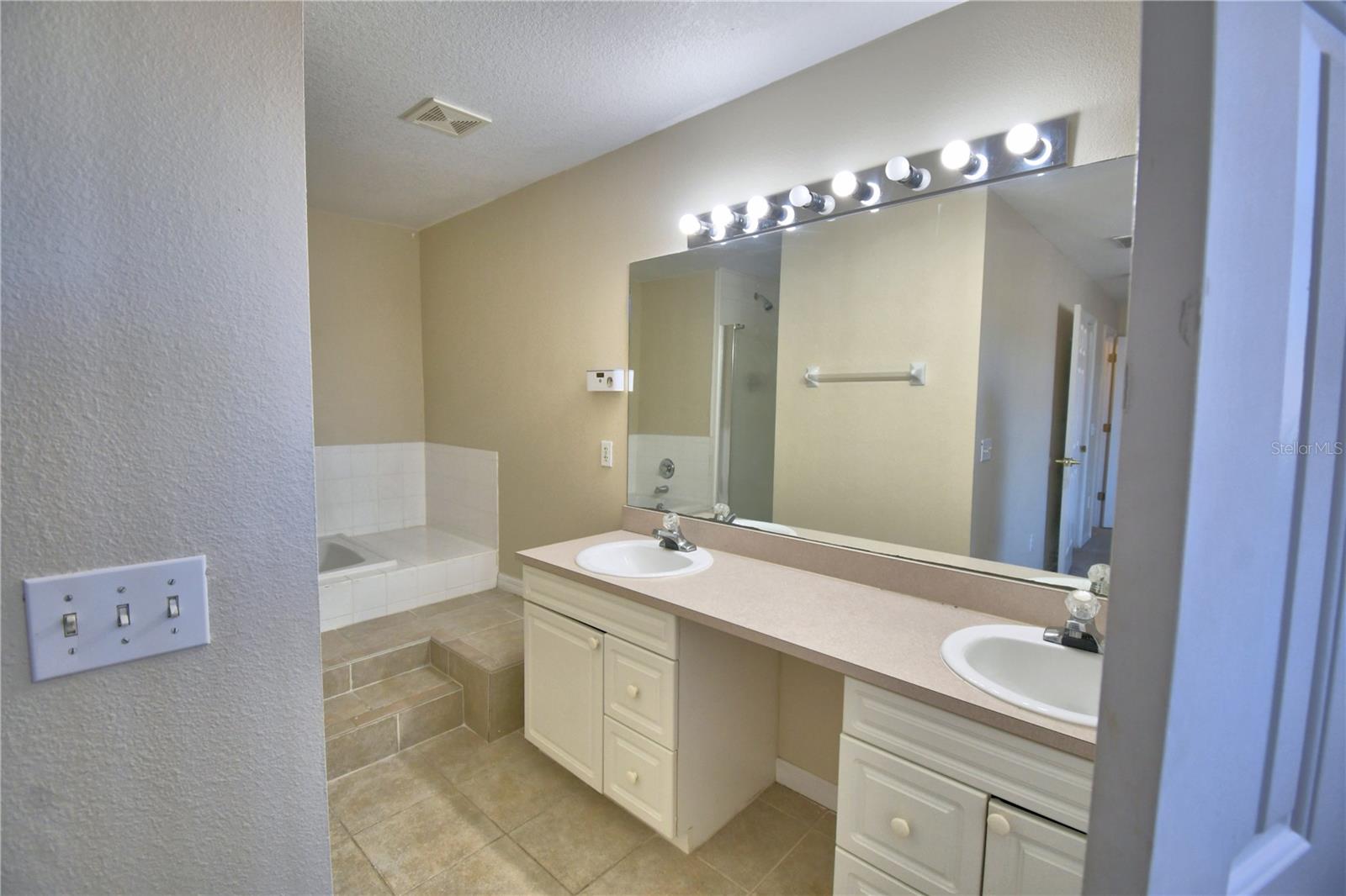 BIMINI BAY PH 02 - Residential