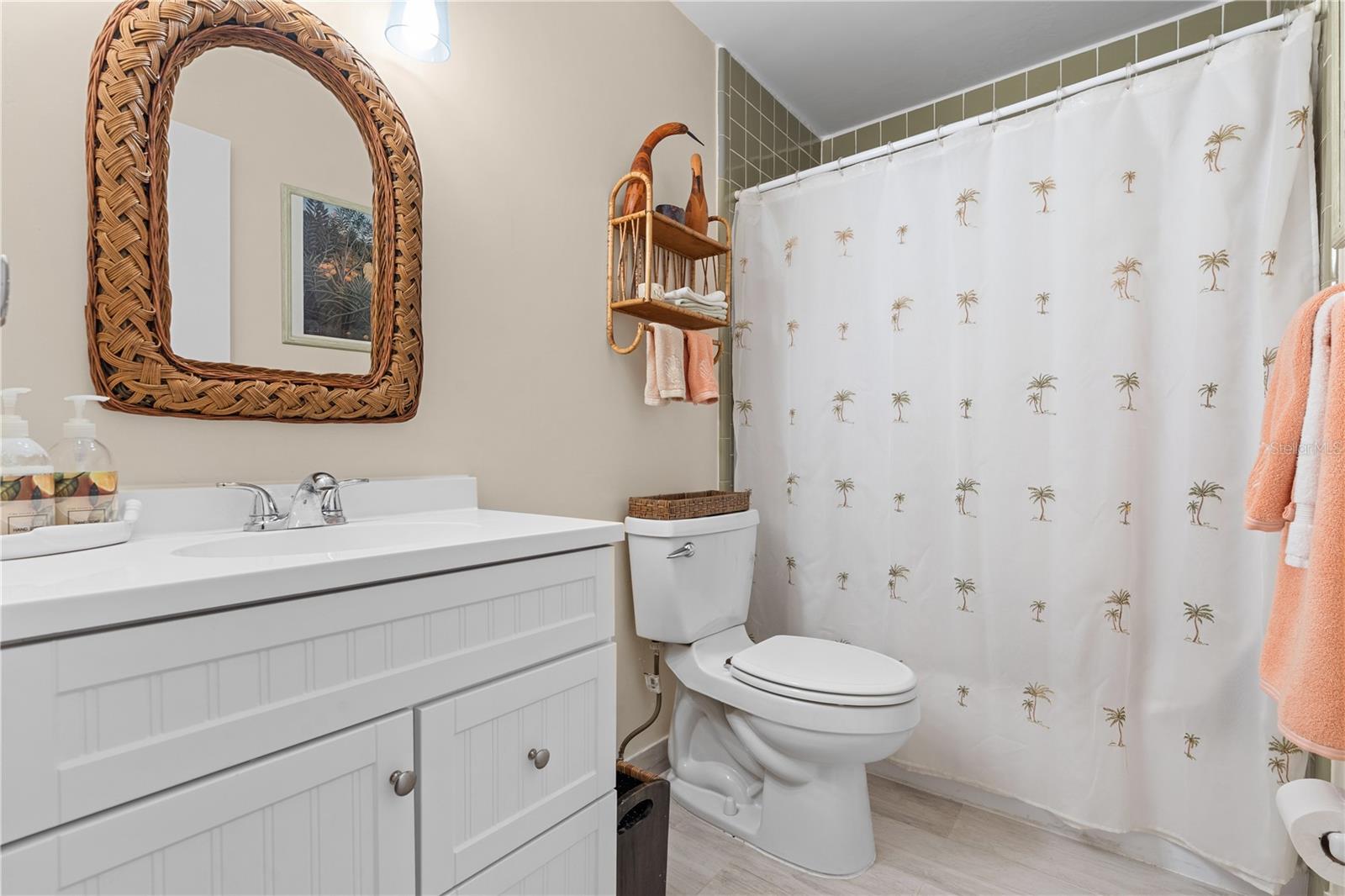 PATRIOT SQUARE APTS - Residential