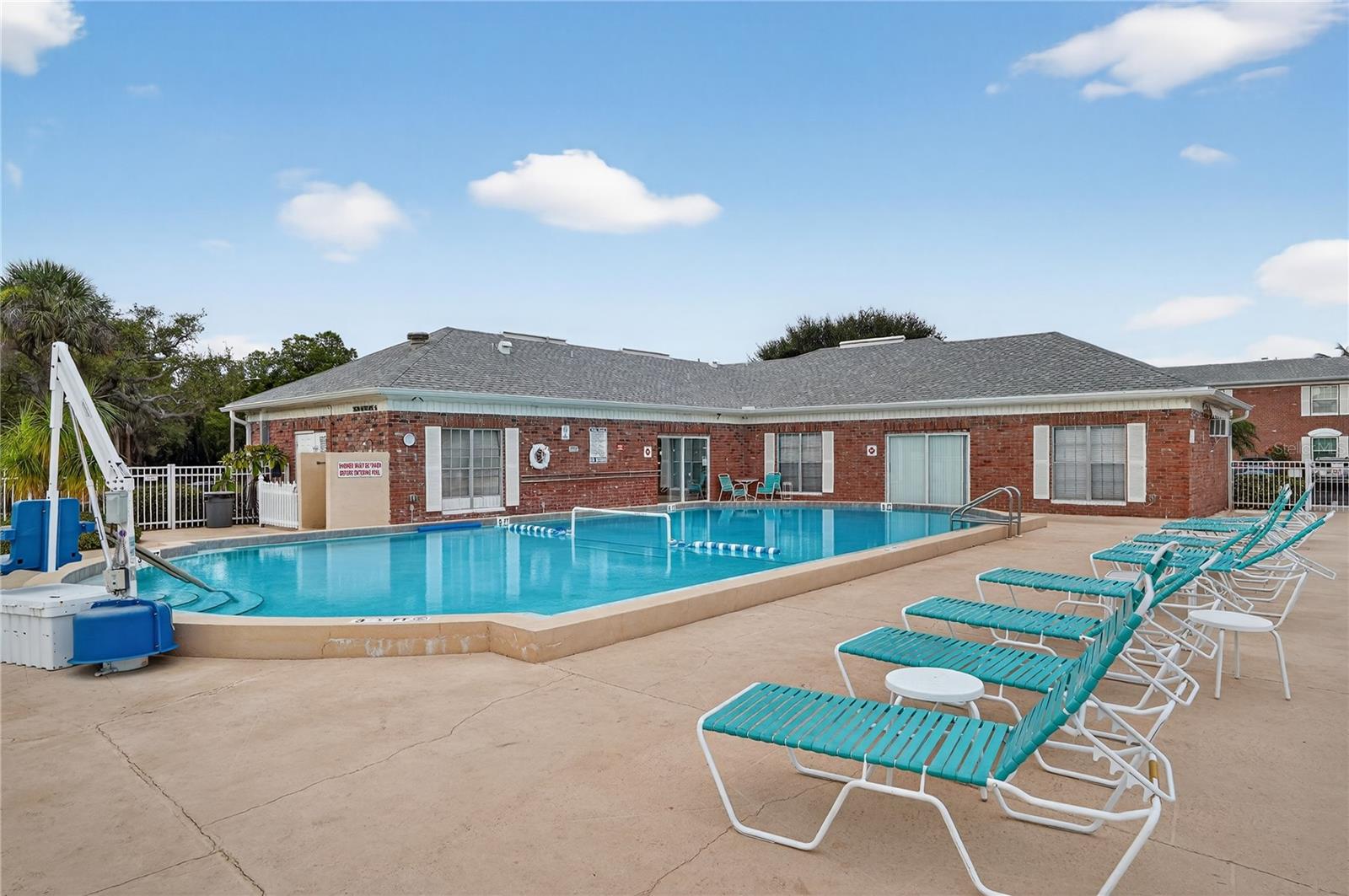 PATRIOT SQUARE APTS - Residential