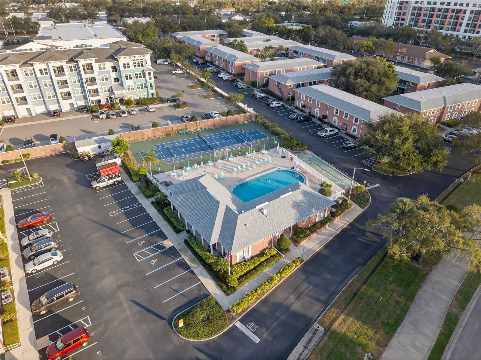 PATRIOT SQUARE APTS - Residential