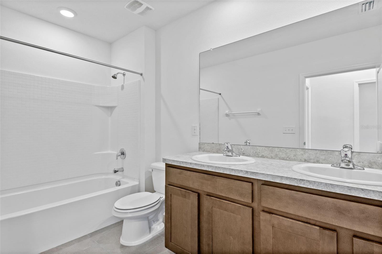 SOUTH BRANCH PRESERVE 1 - Residential