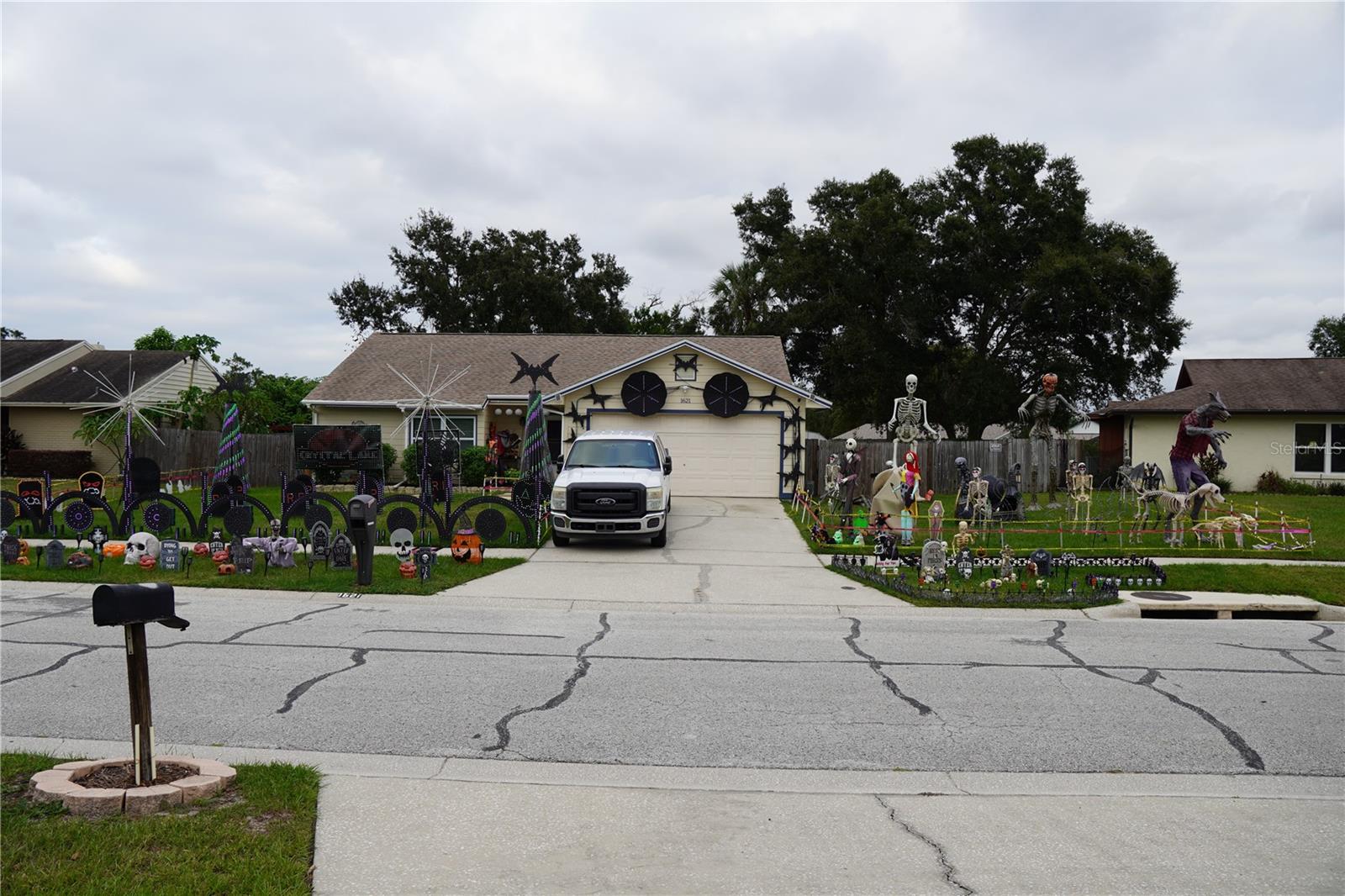 1621 SOUTHWIND DRIVE