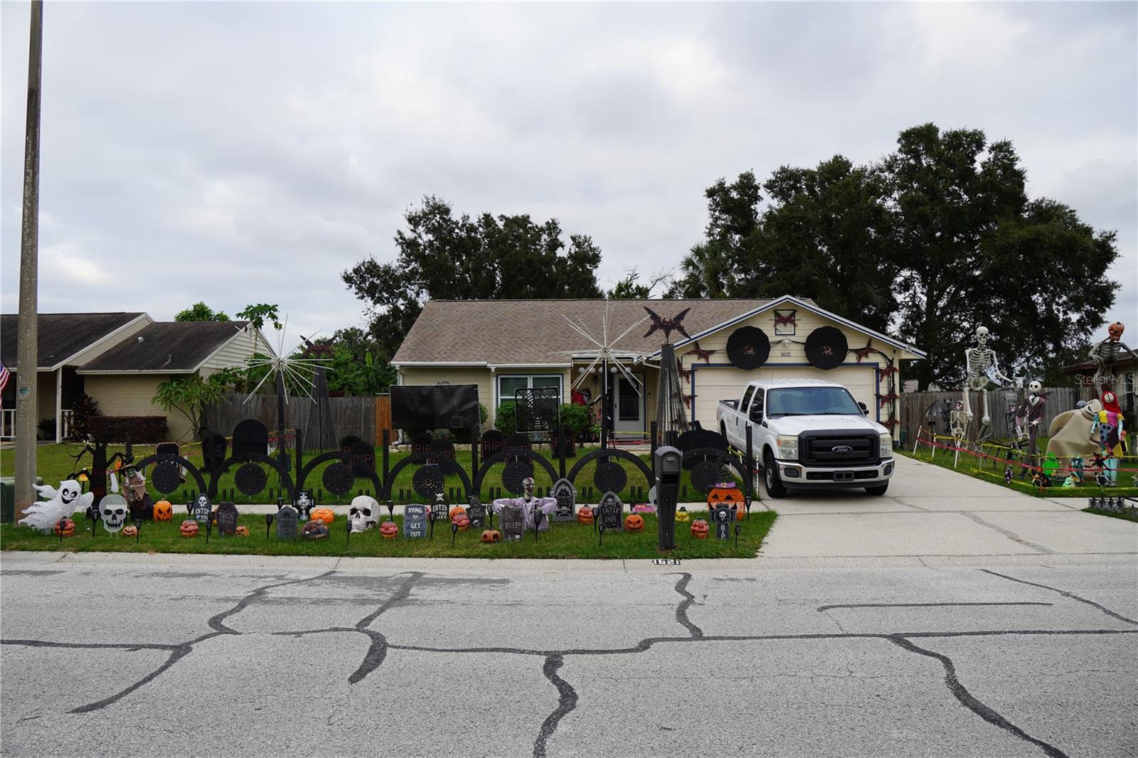 1621 SOUTHWIND DRIVE