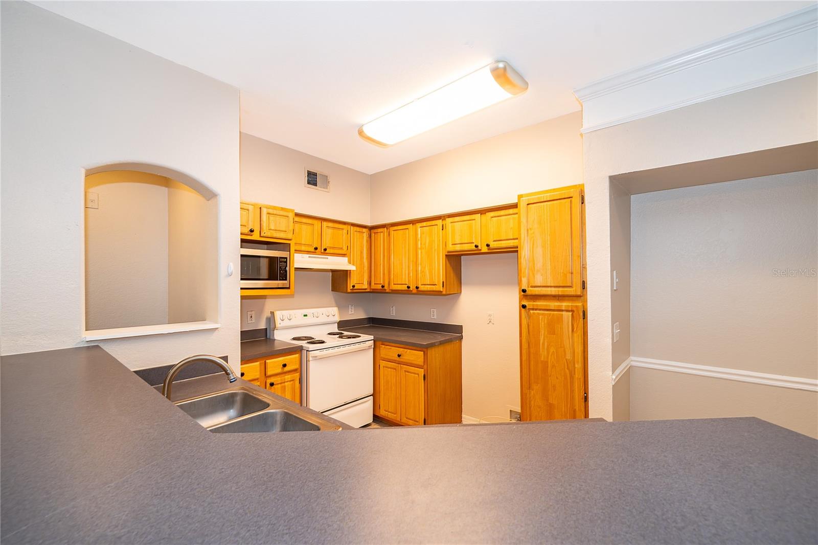 HAMPTONS/METROWEST - Residential