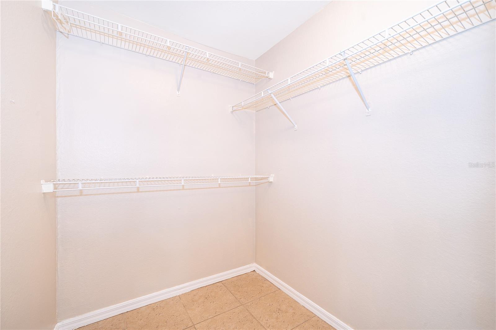 HAMPTONS/METROWEST - Residential