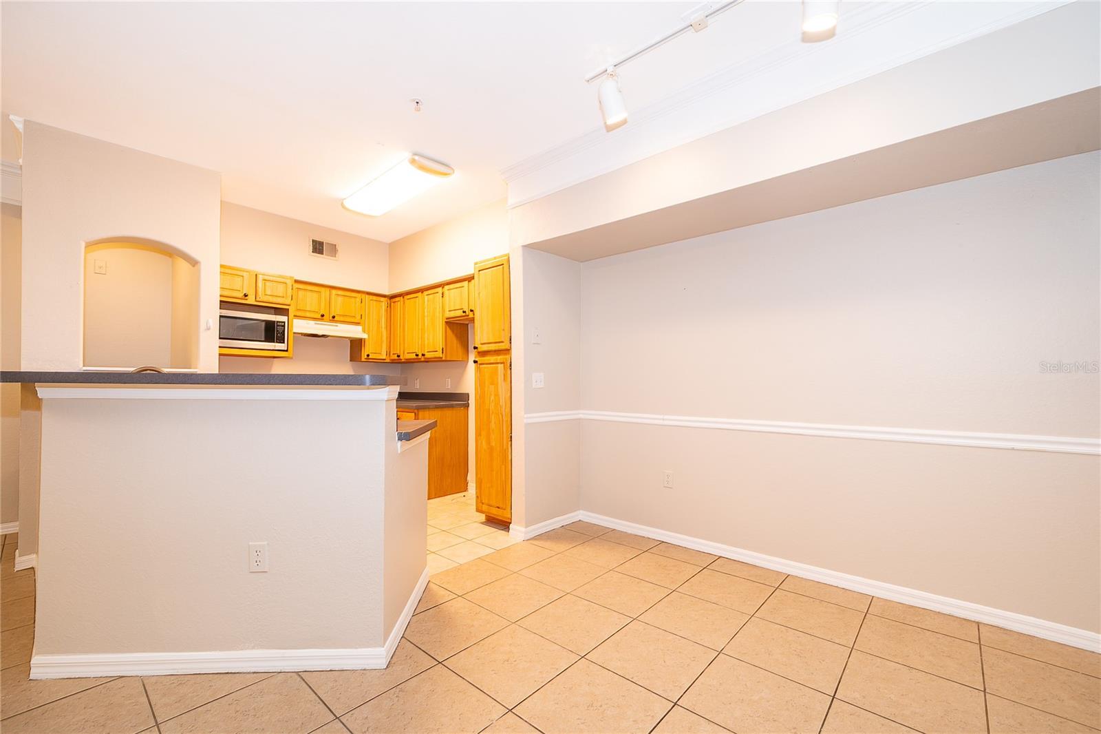 6663 QUEENS BOROUGH AVENUE 208