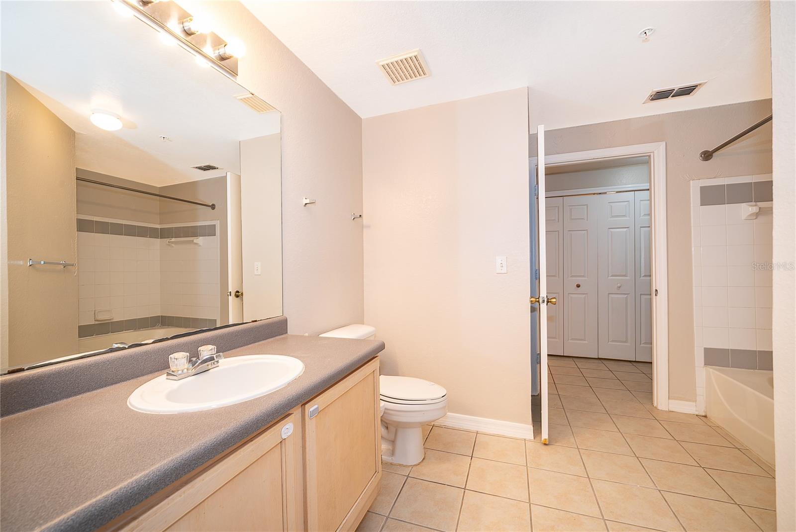 HAMPTONS/METROWEST - Residential