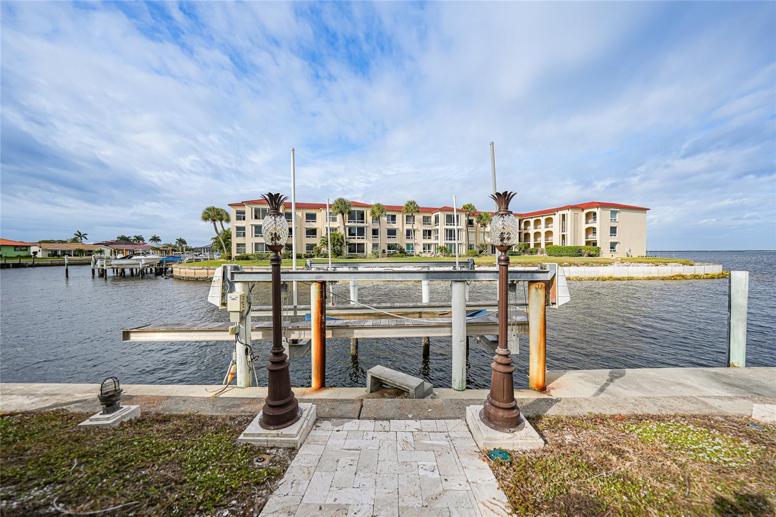 PUNTA GORDA ISLES SEC 04 - Residential