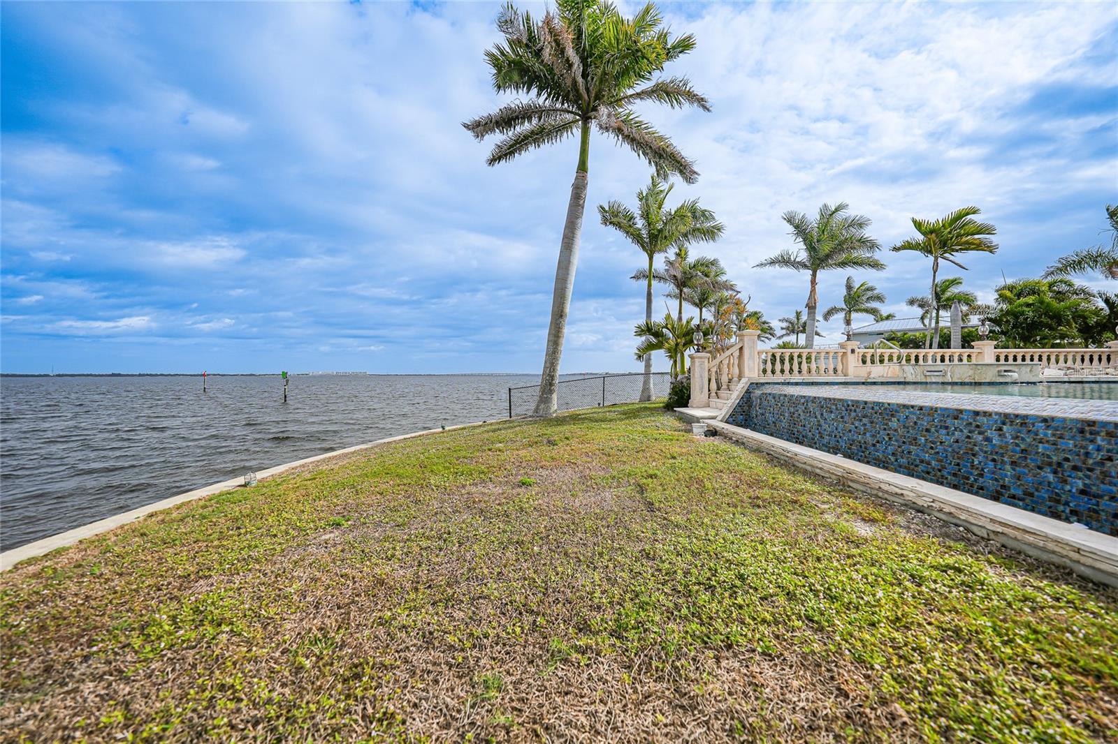 PUNTA GORDA ISLES SEC 04 - Residential