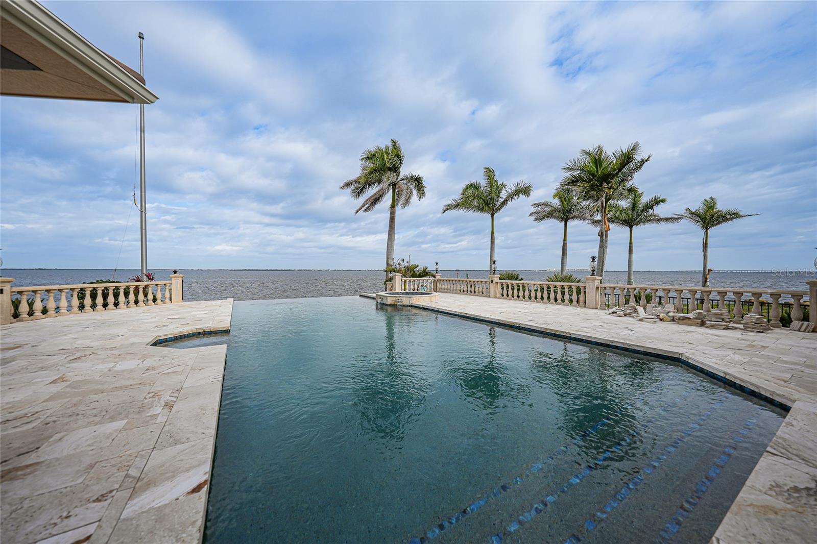 PUNTA GORDA ISLES SEC 04 - Residential