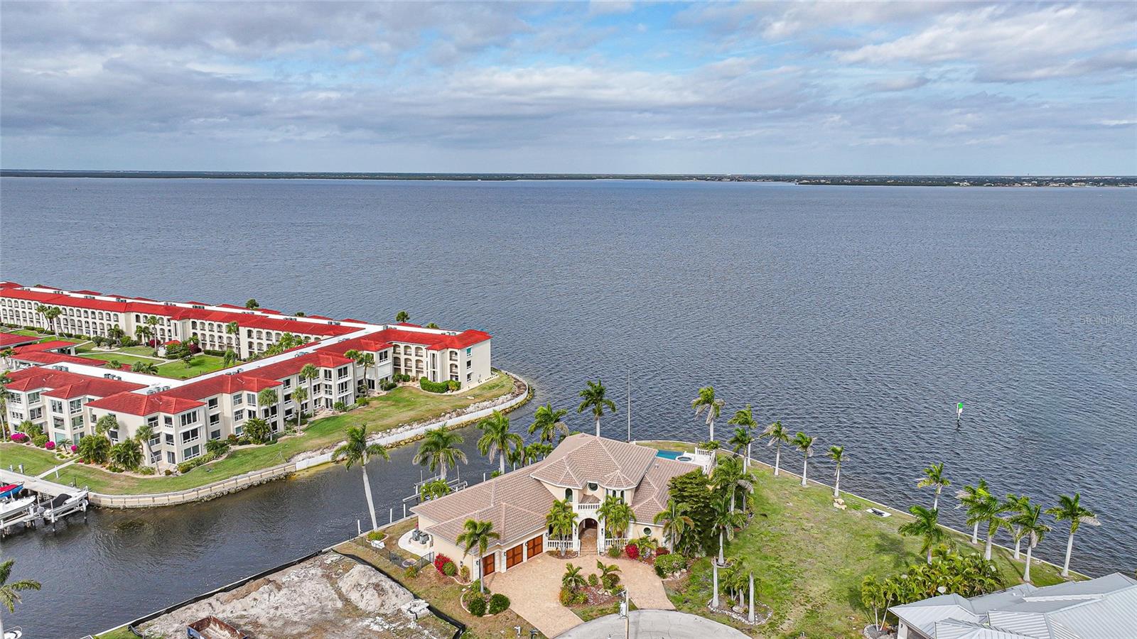 PUNTA GORDA ISLES SEC 04 - Residential