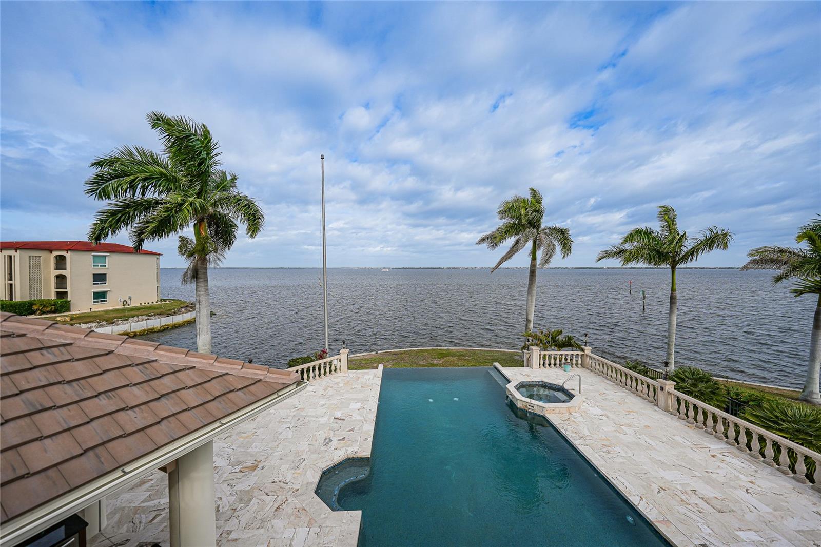 PUNTA GORDA ISLES SEC 04 - Residential