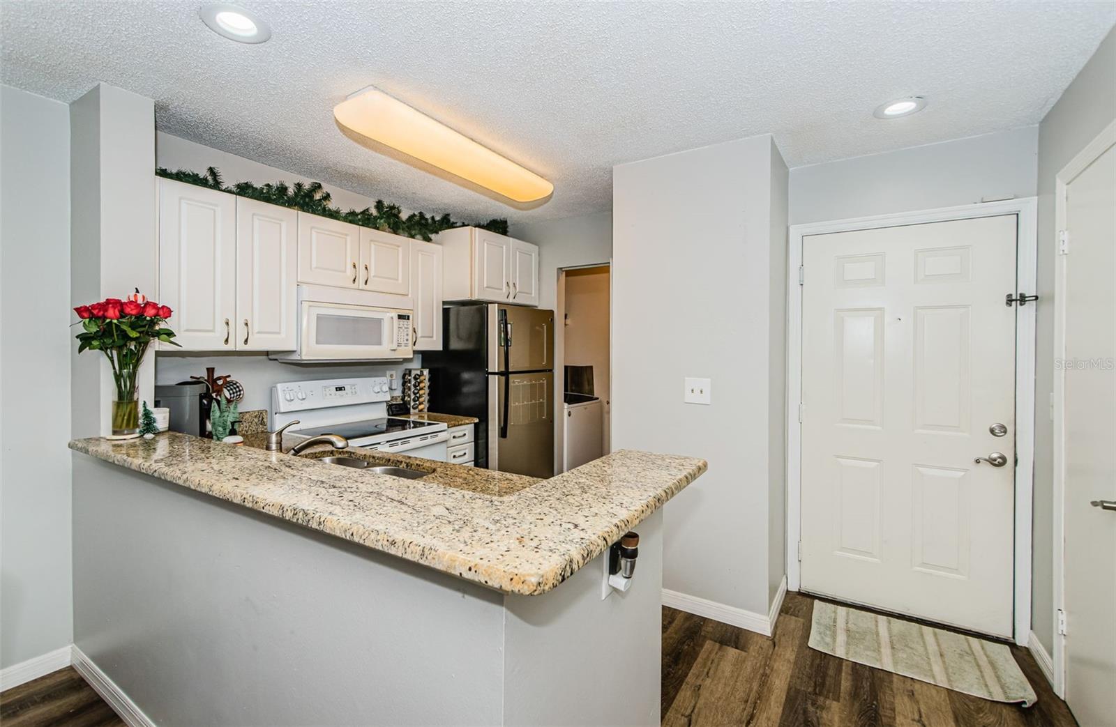 THE LANDINGS OF TAMPA A CONDOM - Residential