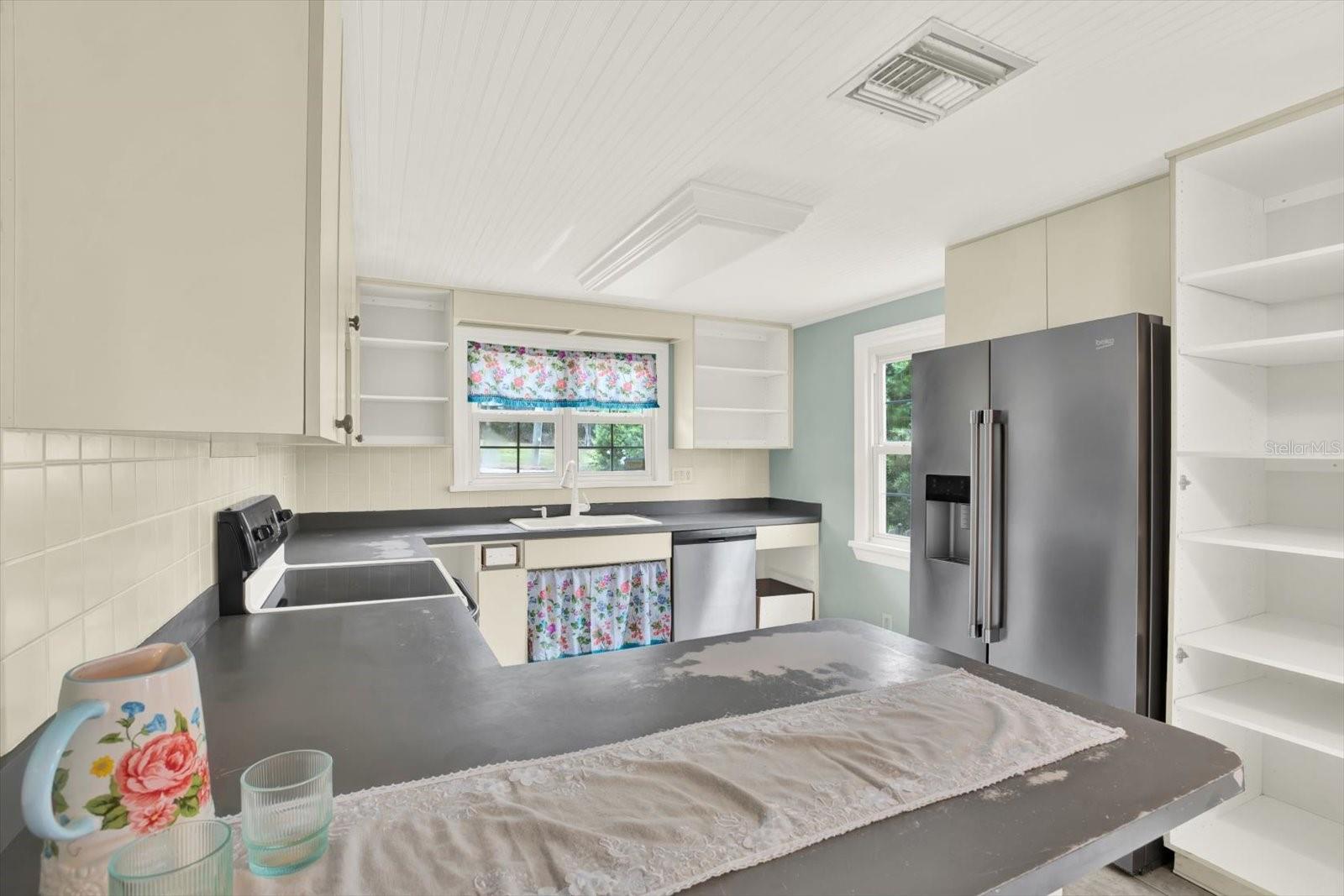 GOLF COURSE ESTATES SUB - Residential