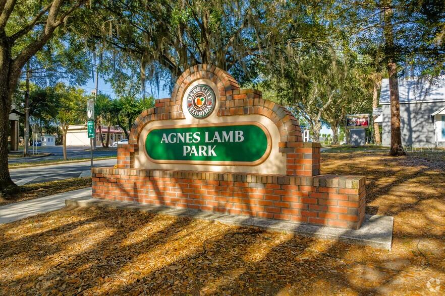 GOLF COURSE ESTATES SUB - Residential