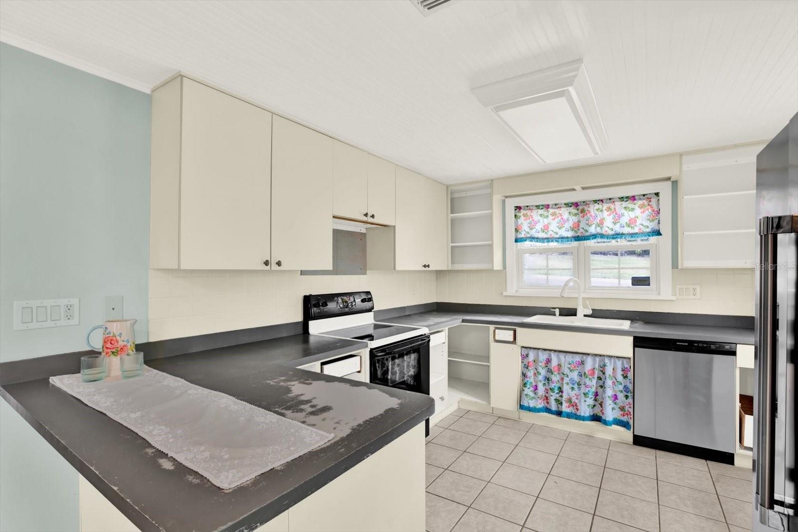 GOLF COURSE ESTATES SUB - Residential