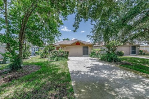 A home in LECANTO