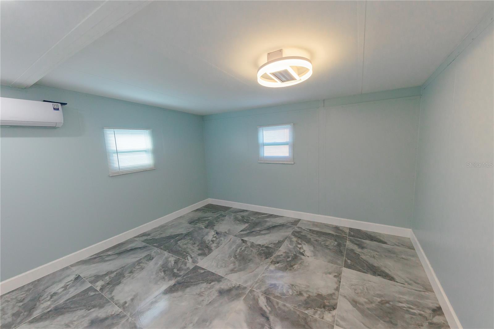 GOLF VIEW PARK - Residential