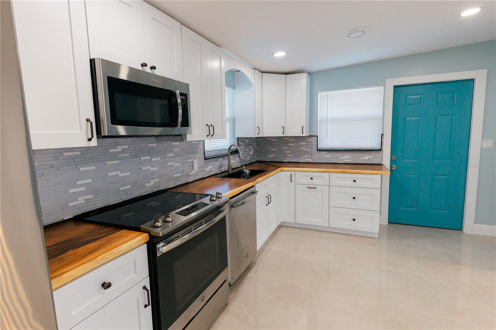 GOLF VIEW PARK - Residential