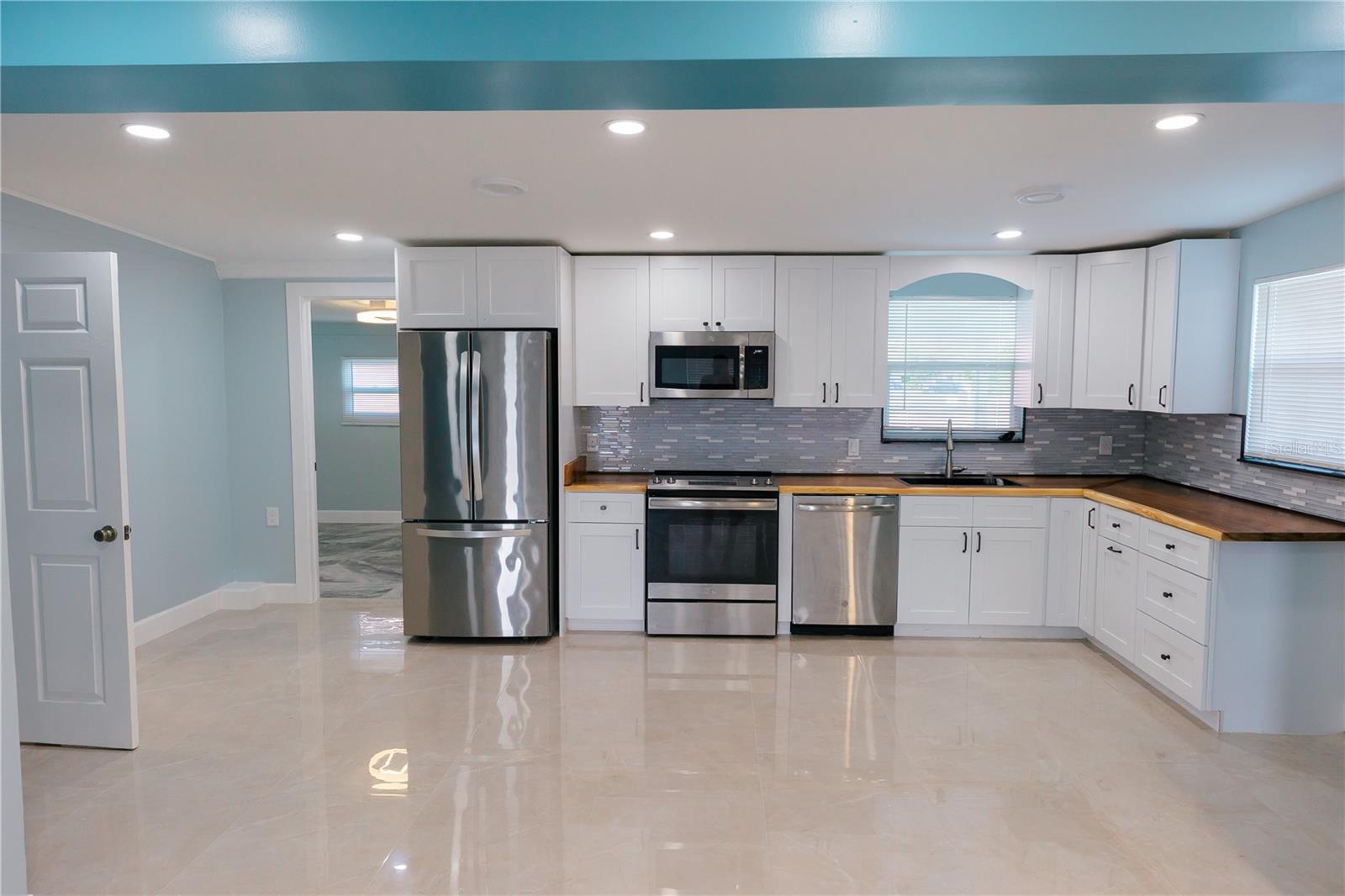 GOLF VIEW PARK - Residential