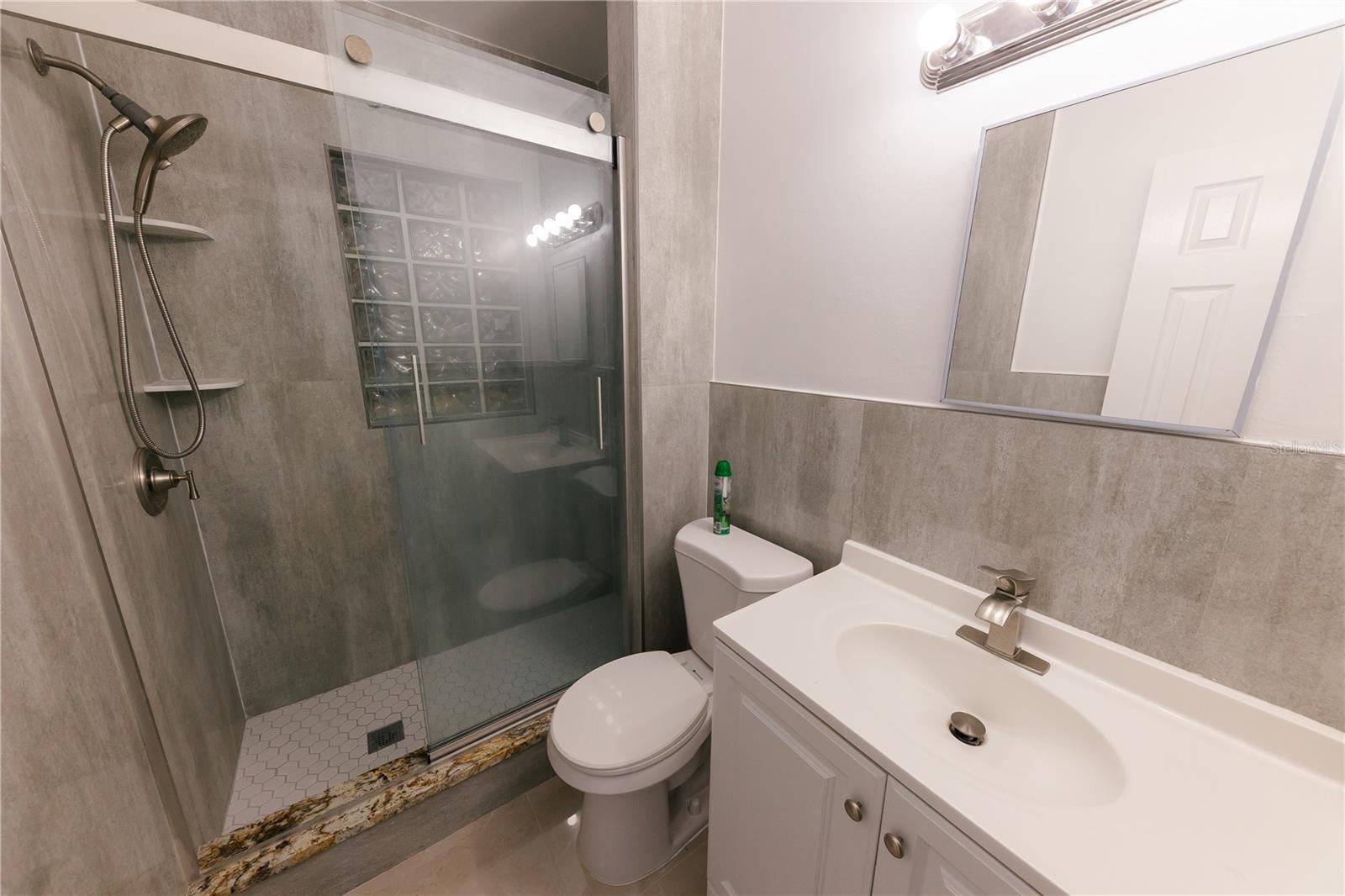 GOLF VIEW PARK - Residential