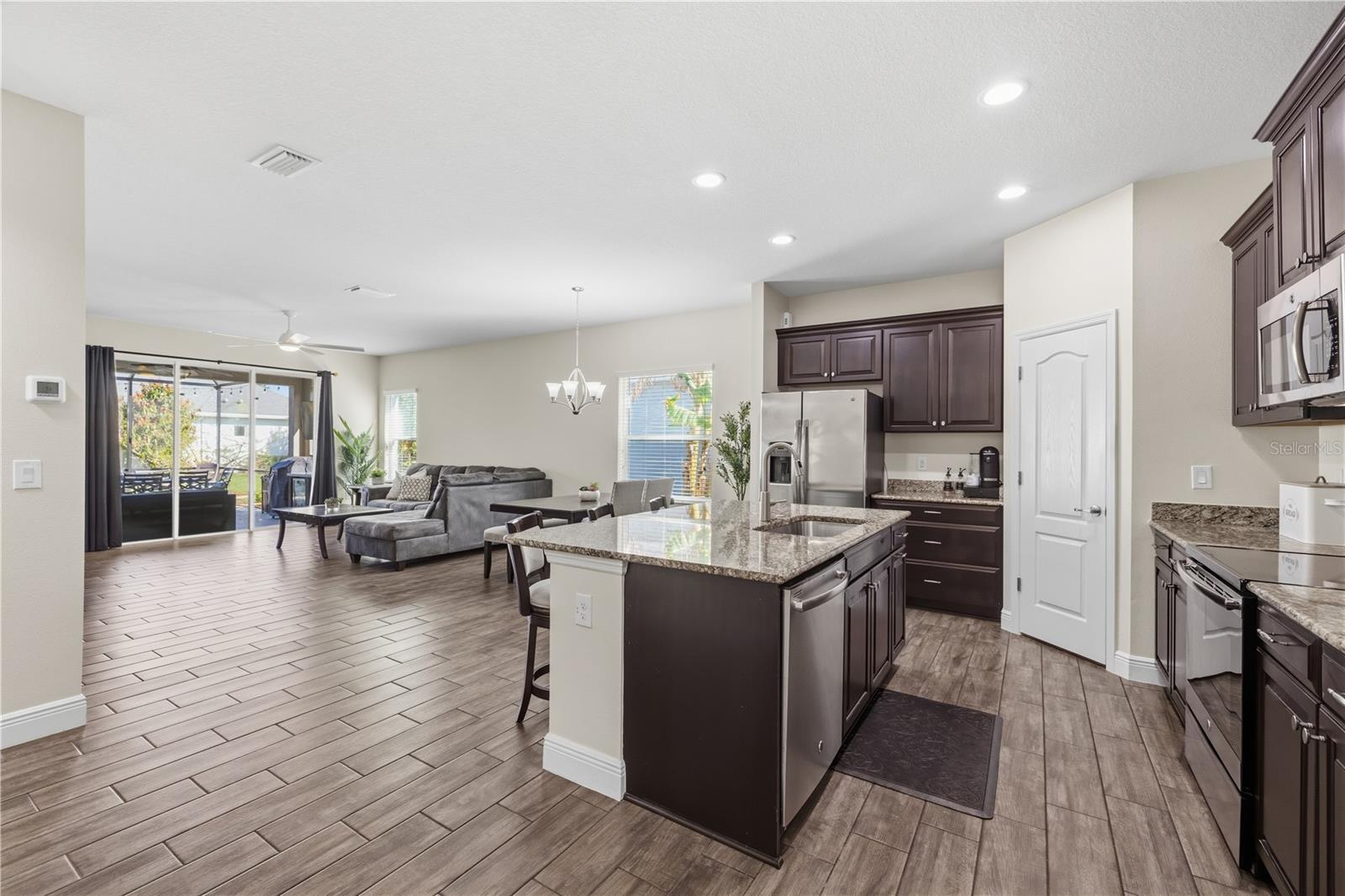 RIVERS REACH PH I-B & I-C - Residential