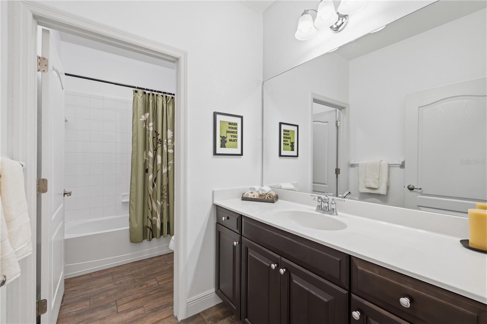 RIVERS REACH PH I-B & I-C - Residential