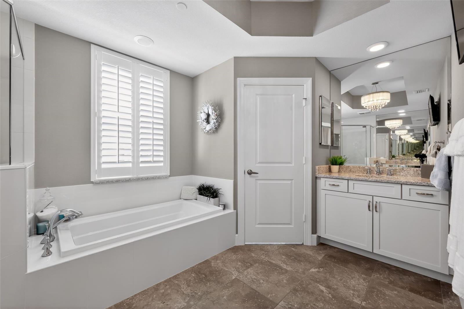 JUNO BAY COLONY - Residential