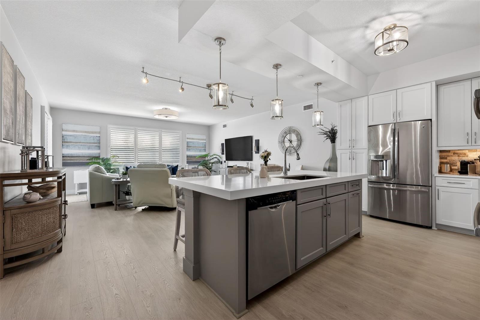 JUNO BAY COLONY - Residential