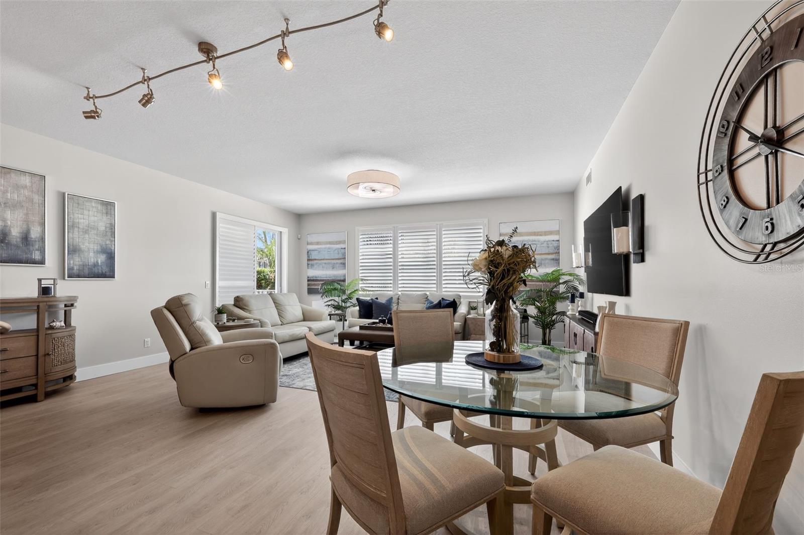 JUNO BAY COLONY - Residential