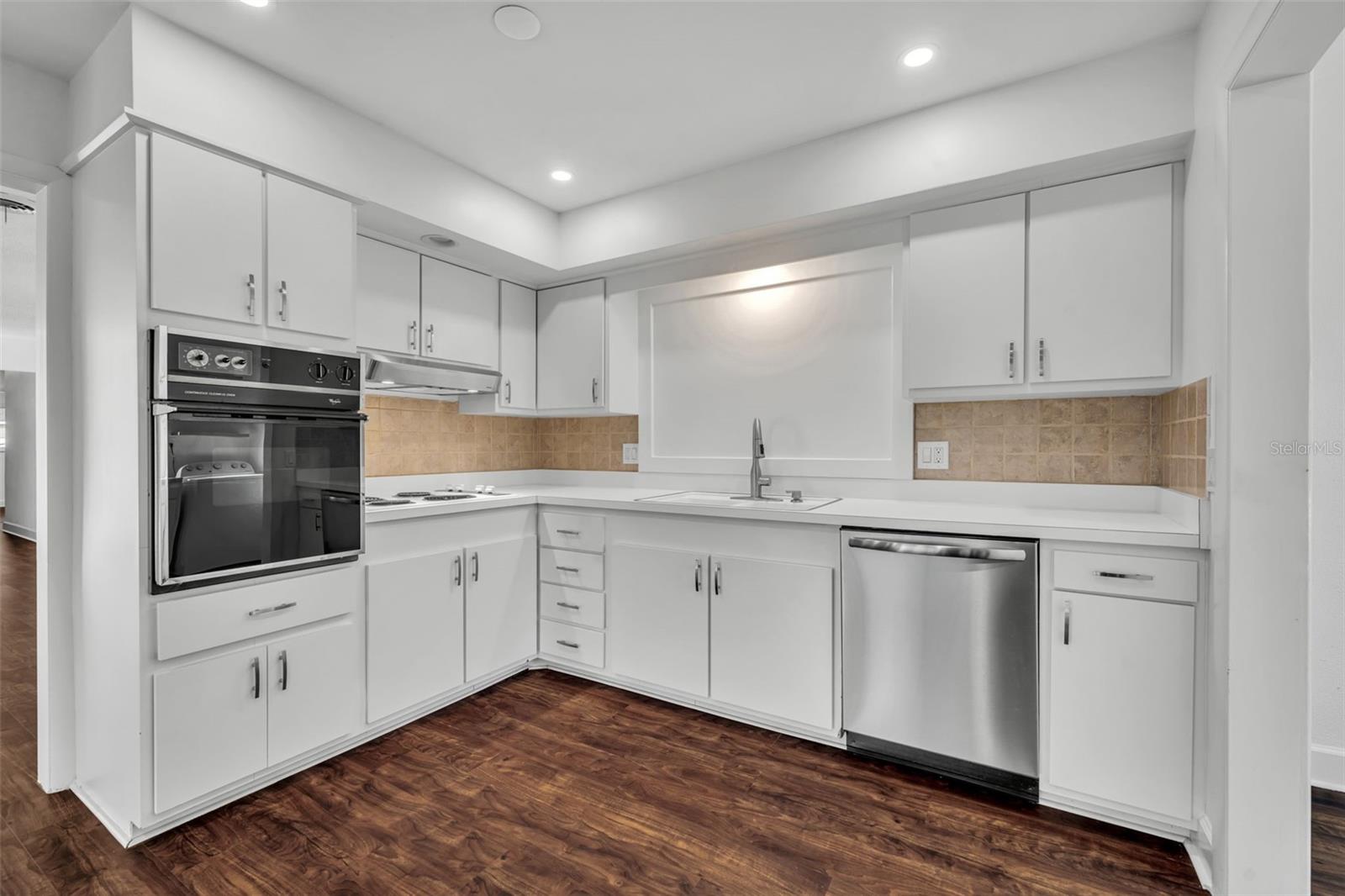 BROOKSHIRE HEIGHTS - Residential