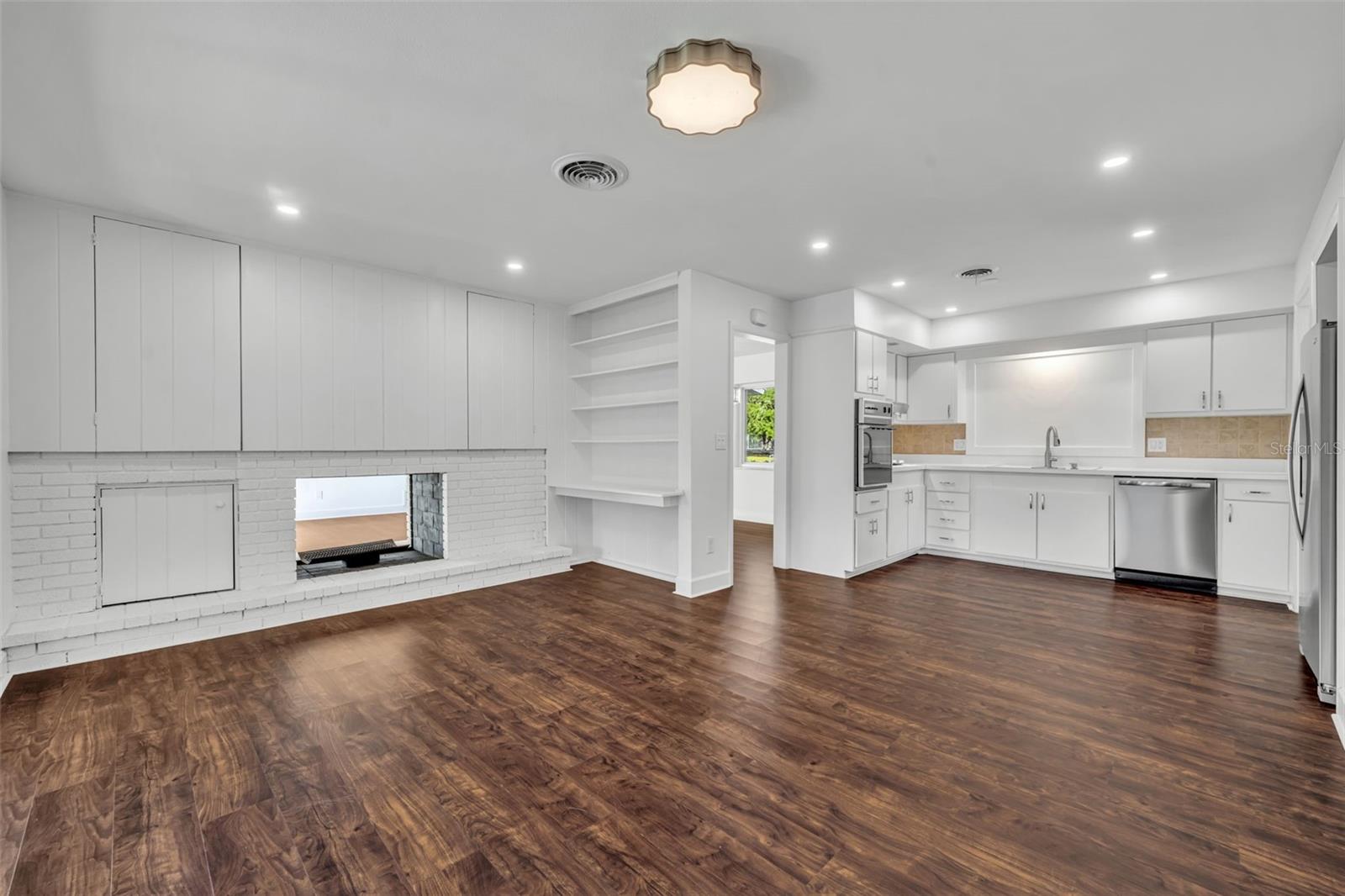 BROOKSHIRE HEIGHTS - Residential