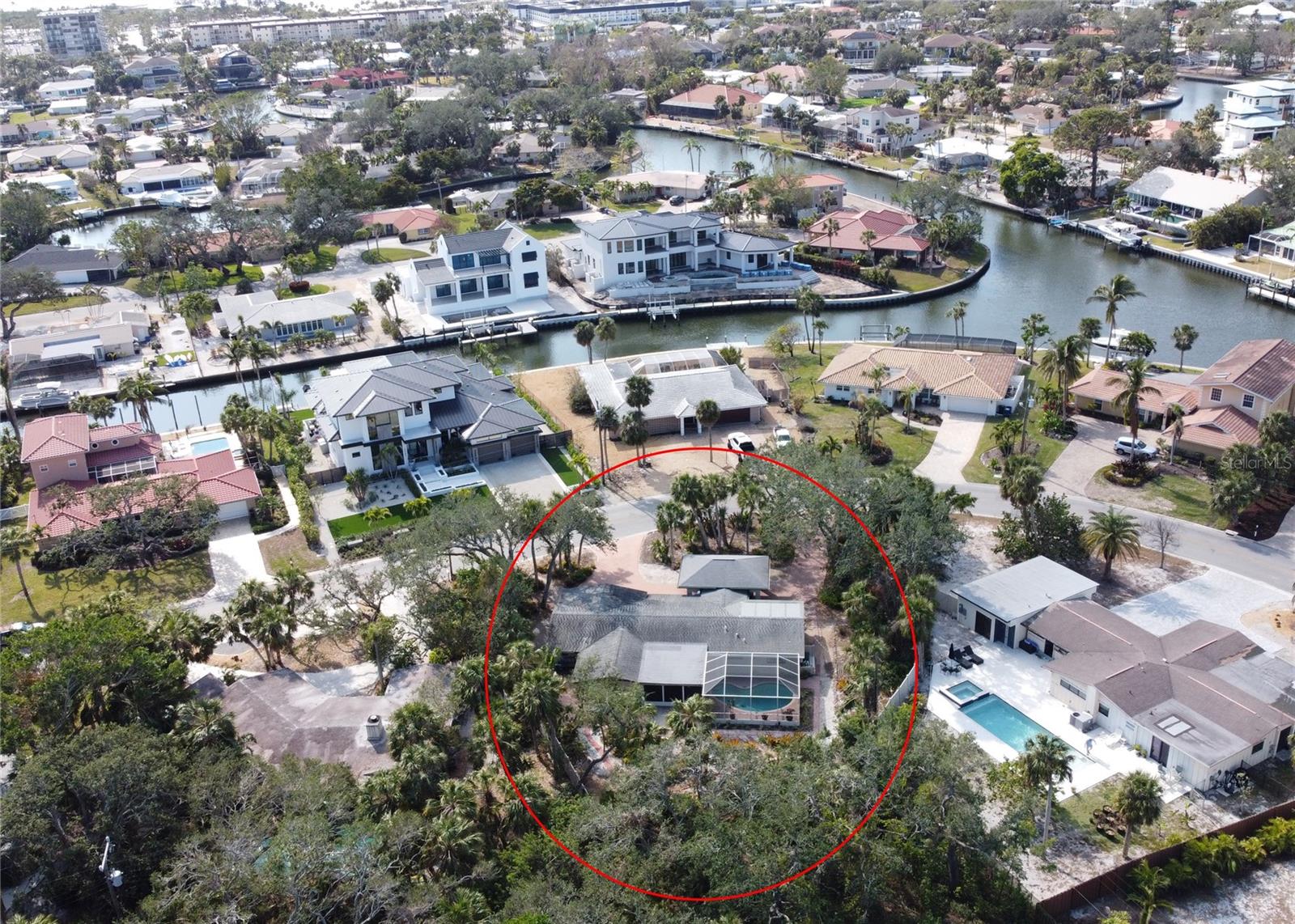 SIESTA ISLES - Residential