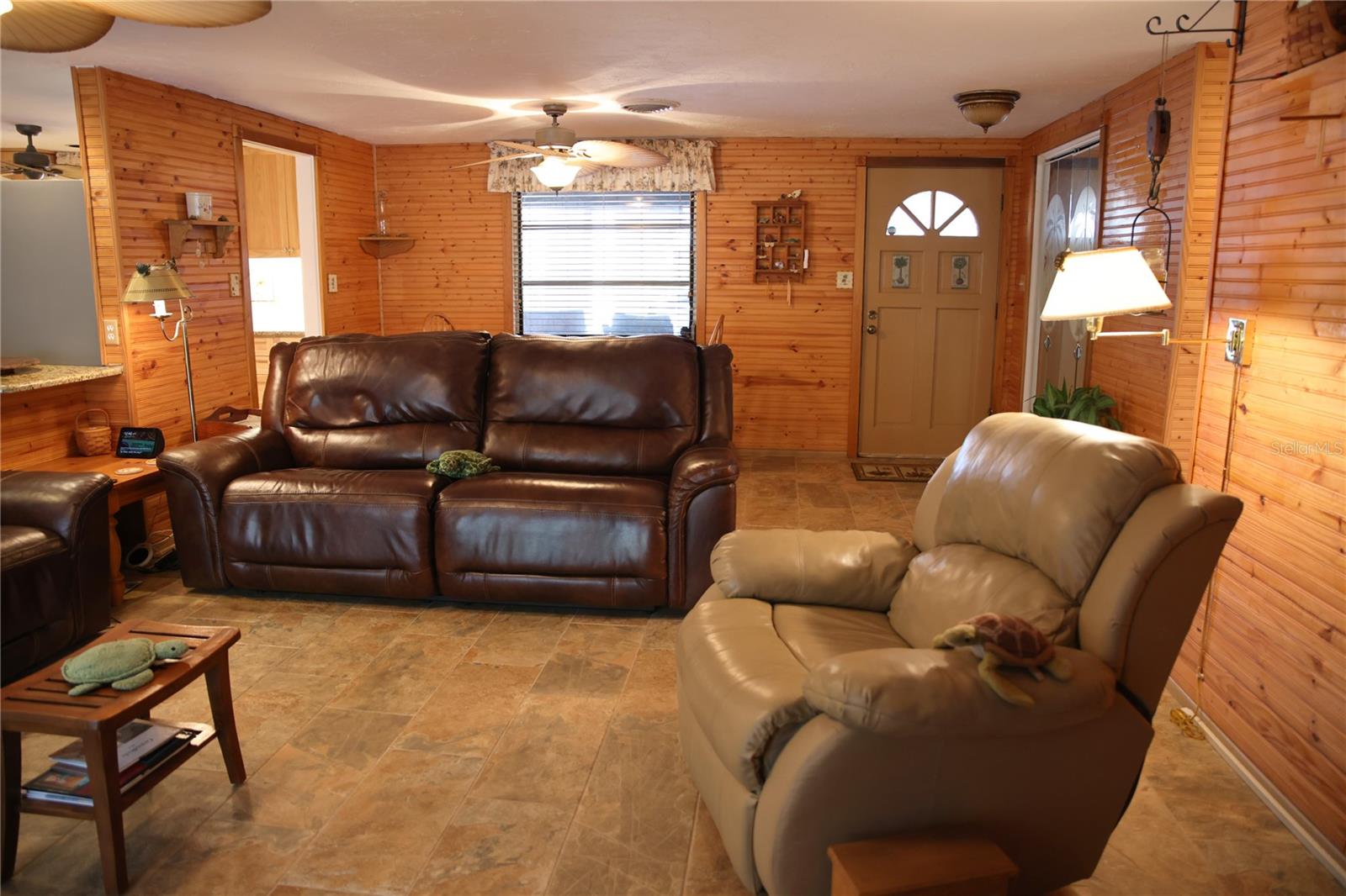 SIESTA ISLES - Residential