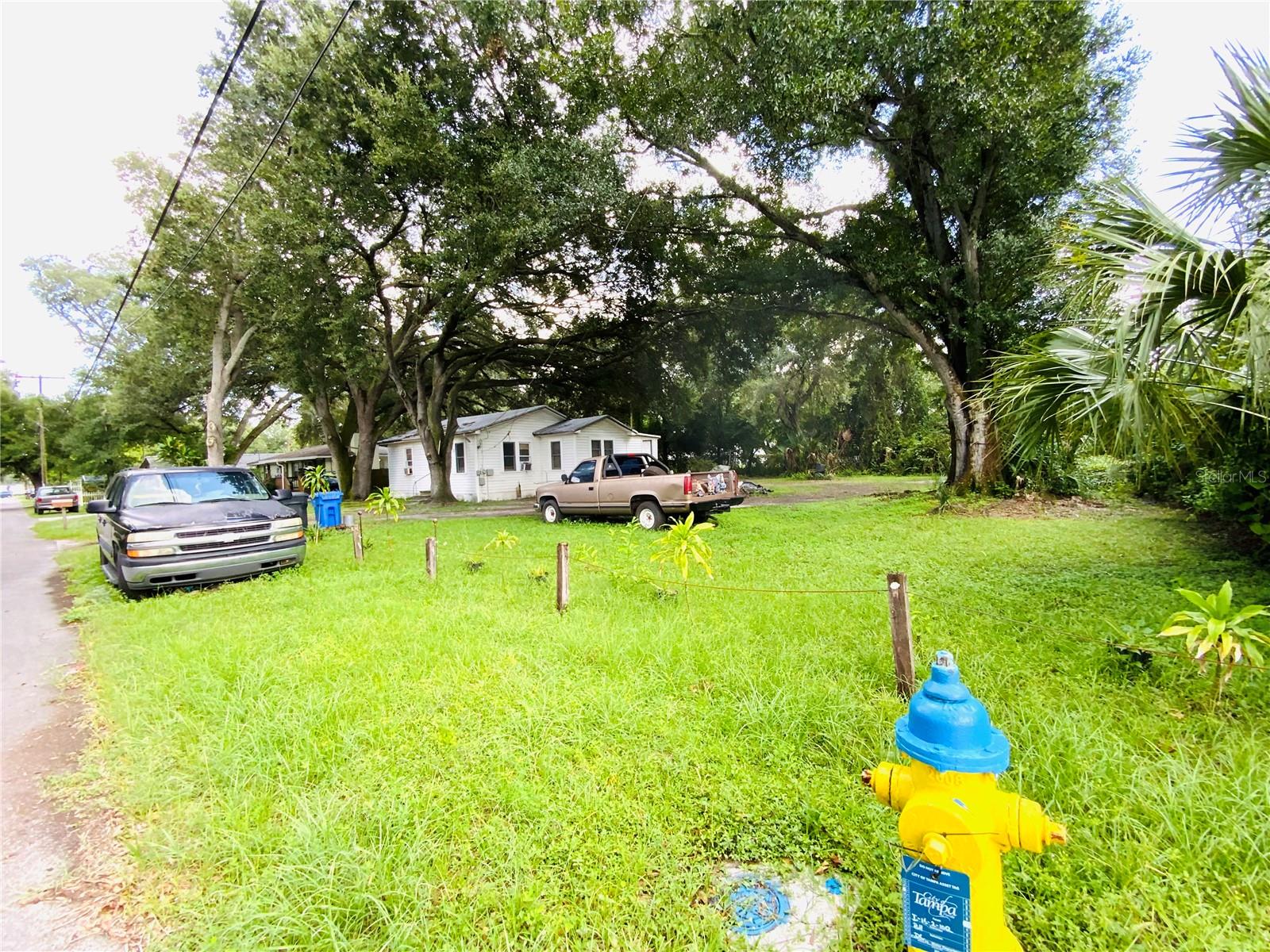 EUCALYPTUS PARK - Residential