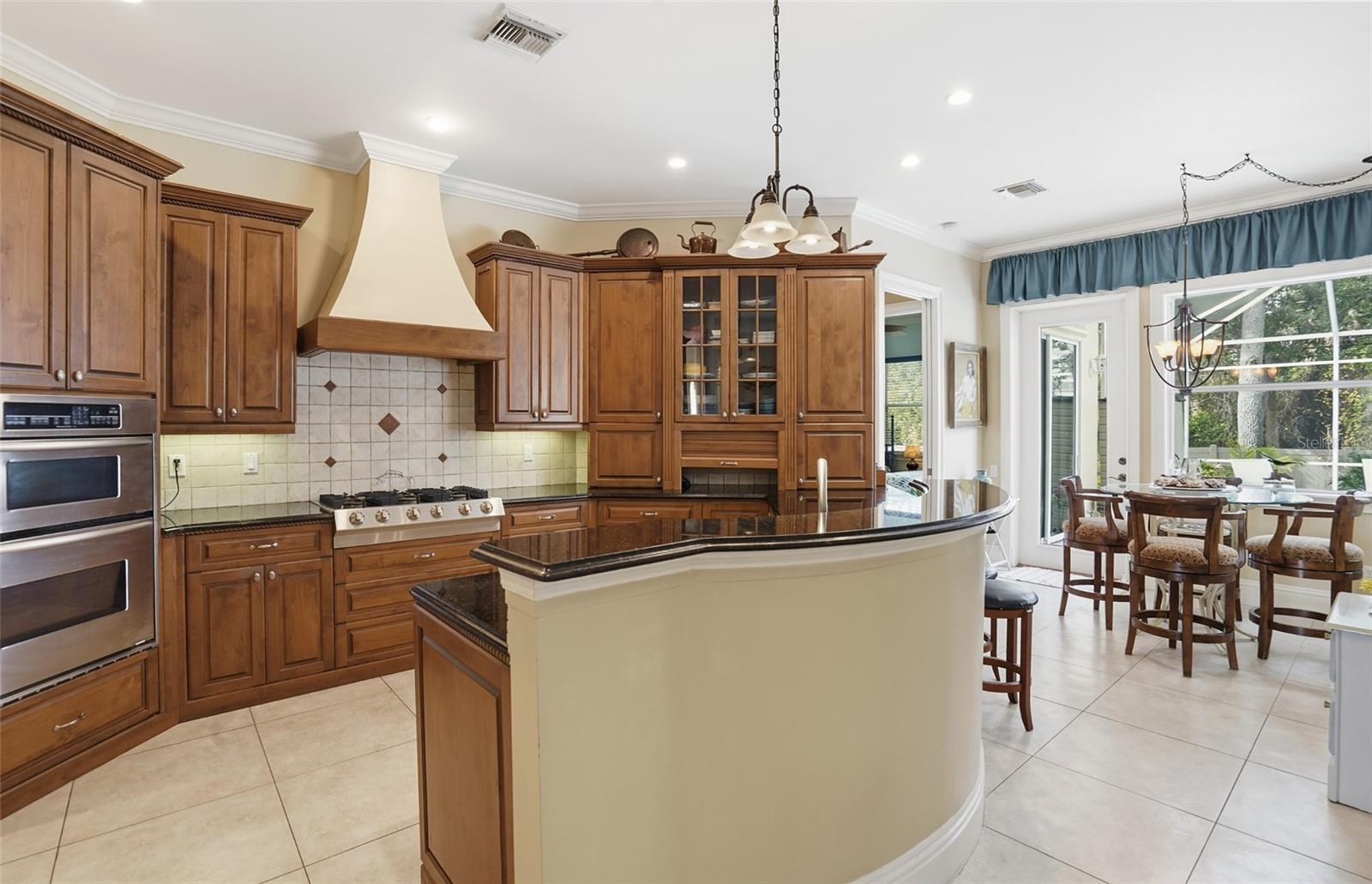 JACARANDA HEIGHTS - Residential