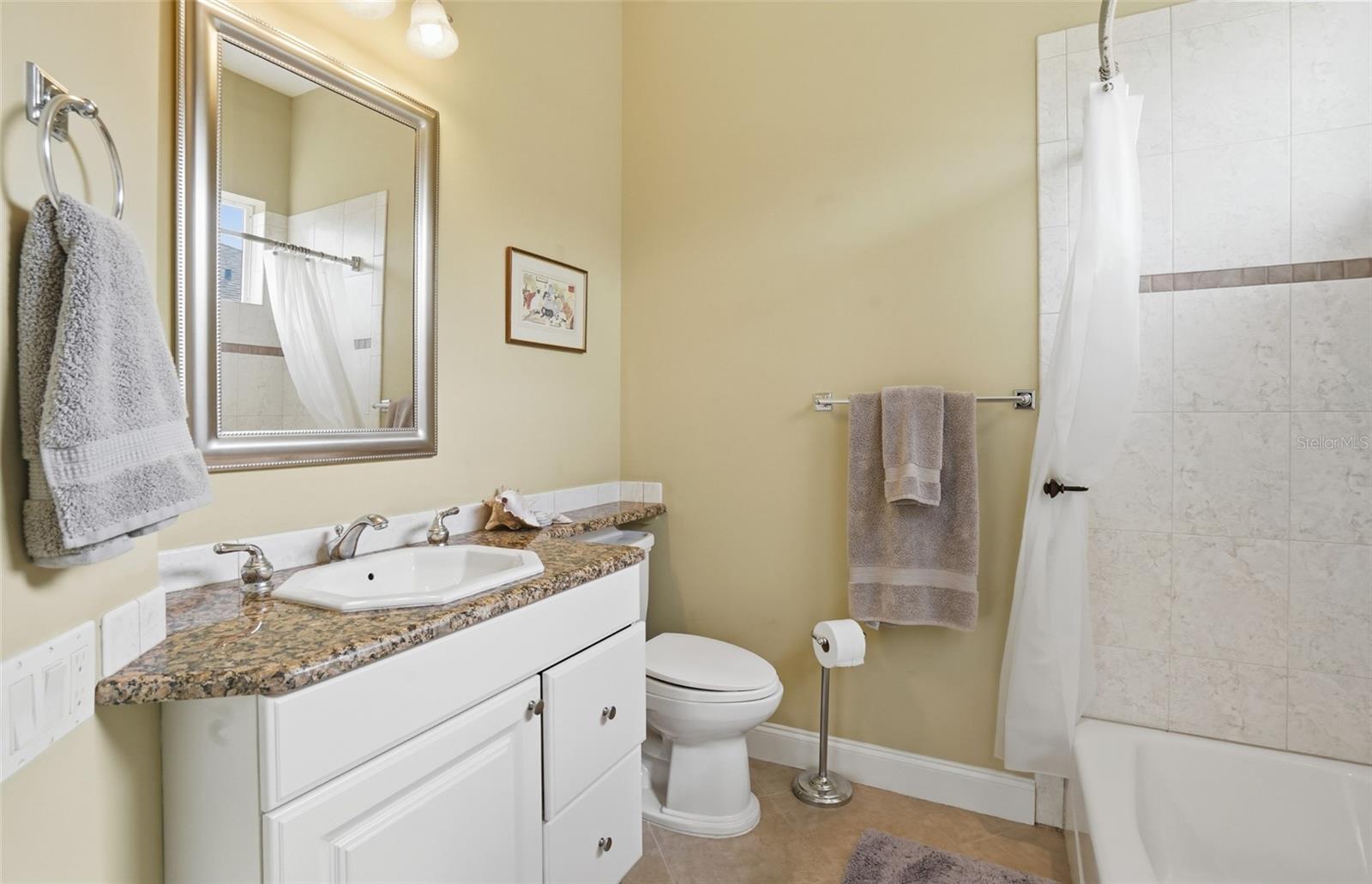 JACARANDA HEIGHTS - Residential