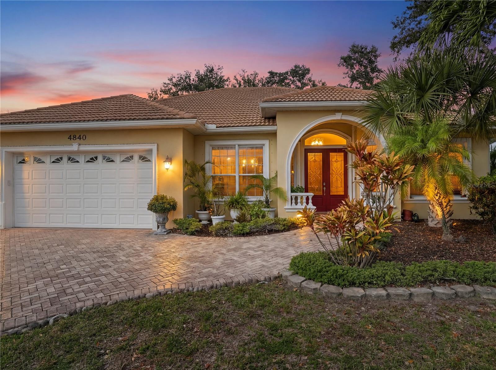 JACARANDA HEIGHTS - Residential